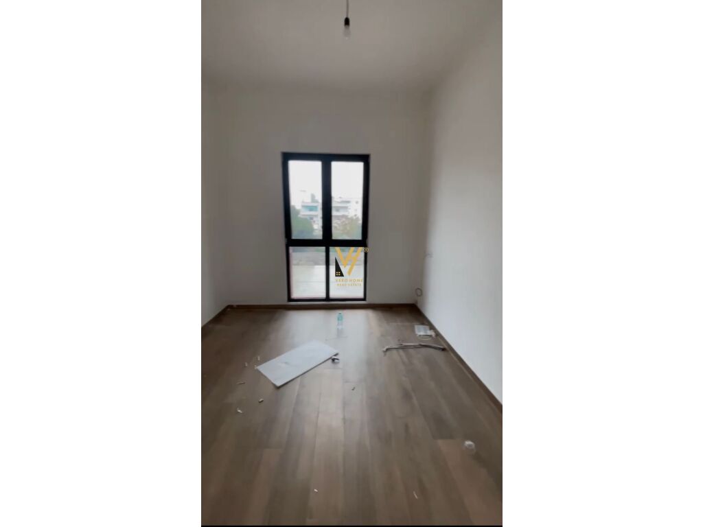 Jepet Zyre me qera te Kompleksi Arlis, Rruga e Dibres 122 m2 3