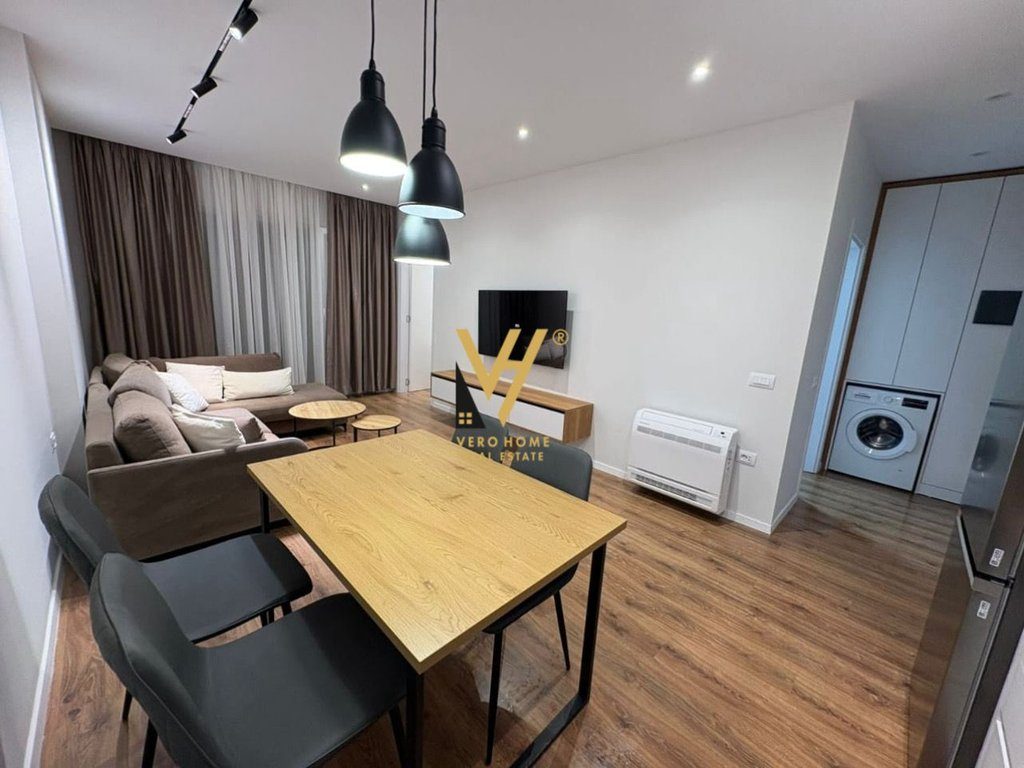 JEPET APARTAMENT 1+1 ME QIRA NE LAPRAKE 60.000 LEKE 2
