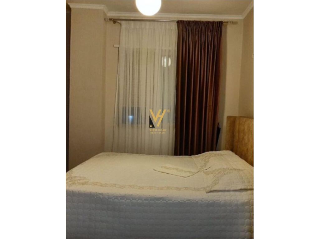 Jepet Apartament 3+1+2me qera te Kopshti Zoologjik 105 m2 4