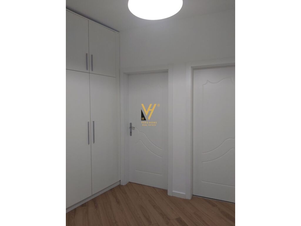 Shitet Apartament 2+1+verande te Fresku 116 m2 3