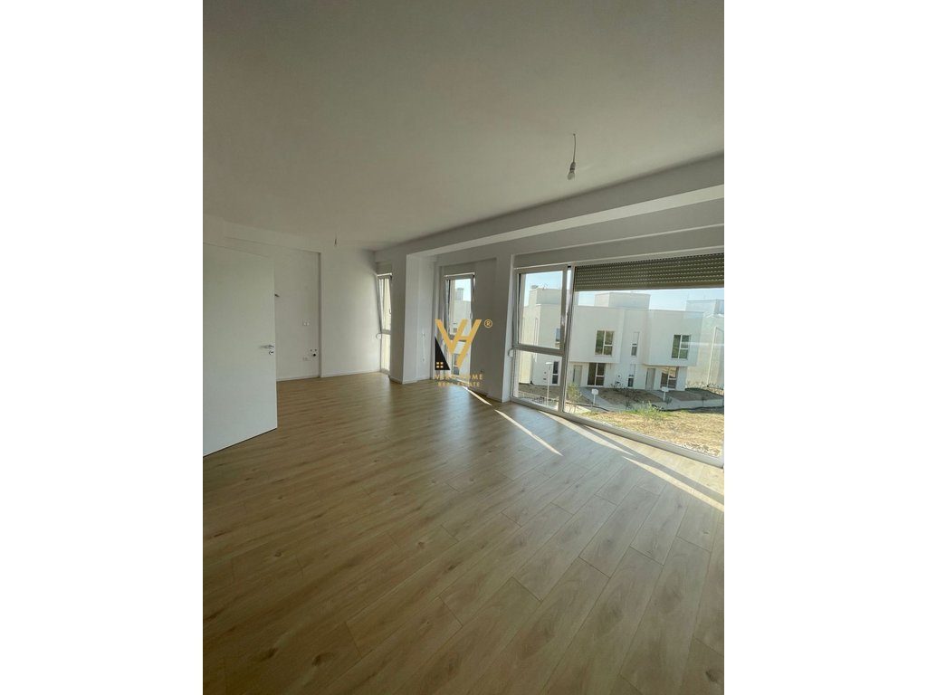 JEPET VILE 3 KATESHE ME QERA TE ABA RESIDENCE, FARKE 1.200 EURO 2
