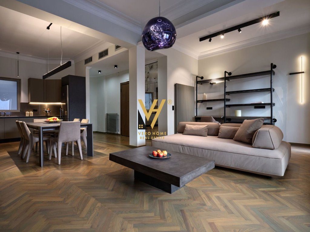 SHITET APARTAMENT 1+1+BLK TE KOMUNA E PARISIT, LULISHTJA 175.000 EURO
