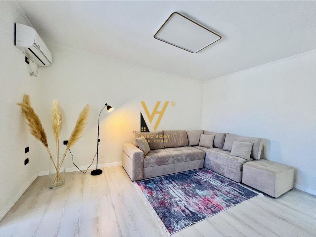 JEPET APARTAMENT 1+1+BLK ME QIRA TE RR.GJIK KUQALI 60.000 LEKE