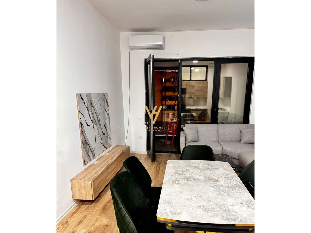 JEPET APARTAMENT 2+1+BLK ME QIRA TE SQUARE 21 – 70.000 LEKE