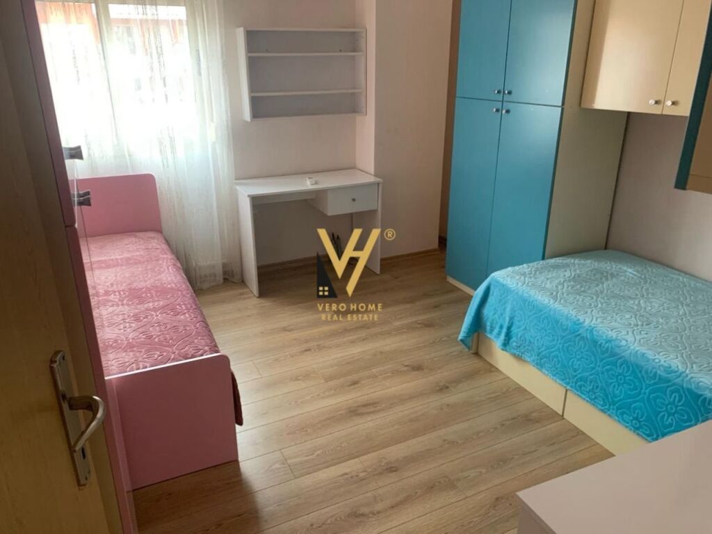 Jepet Apartament 2+1+2+Post Parkimi me qera te Kompkeksi Delijorgji 110 m2