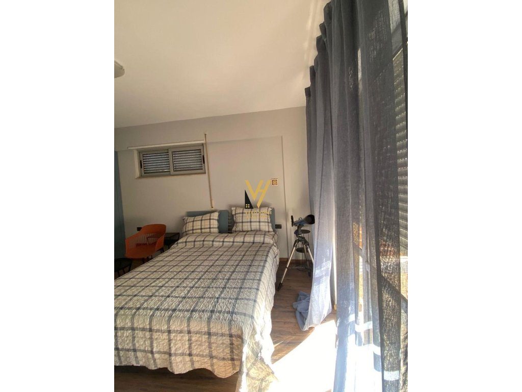 JEPET APARTAMENT 2+1+2 ME QERA TE RR.HOXHA TASIM 850 EURO 3