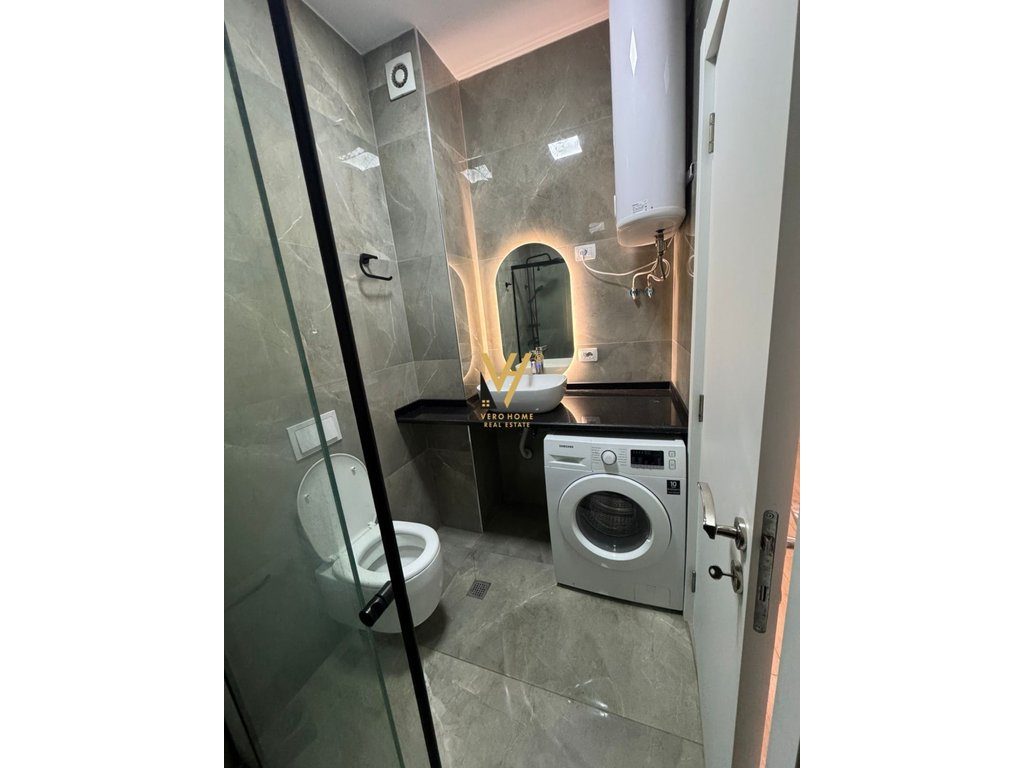 JEPET APARTAMENT 2+1+2 ME QIRA TE CASA ITALIA 70.000 LEKE 2
