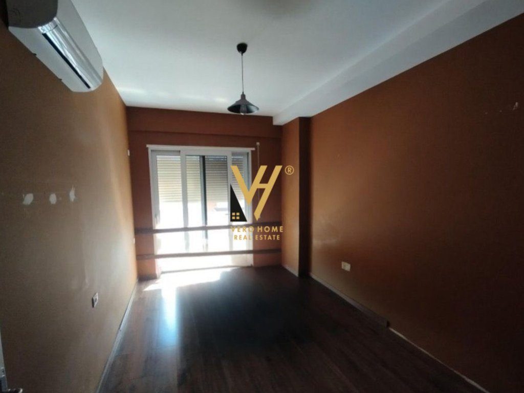 SHITET APARTAMENT 3+1+2+2BLK NE YZBERISHT, SPITALIT AMERIKAN 3 255.000 EURO 4