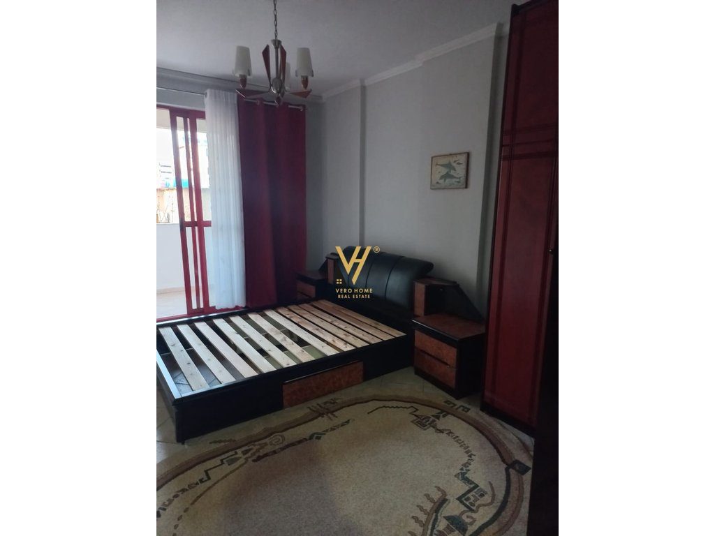 JEPET APARTAMENT 1+1+BLK ME QIRA TE IRFAN TOMINI 50.000 LEKE 4