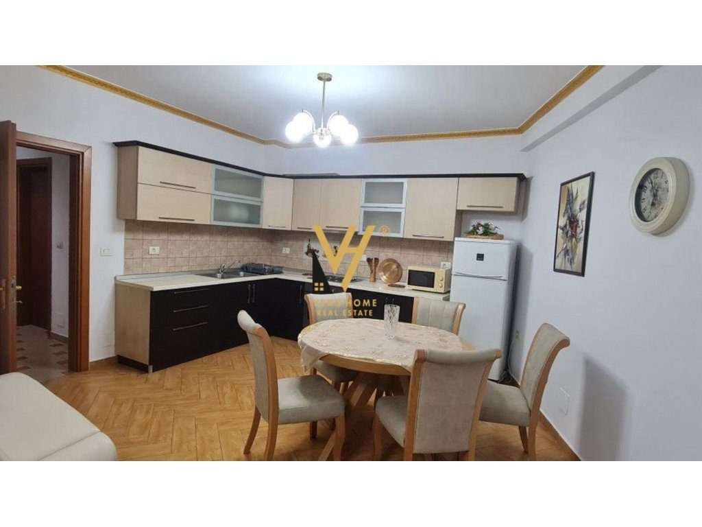 JEPET APARTAMENT 2+1 ME QIRA NE DON BOSKO 60.000 LEKE 2