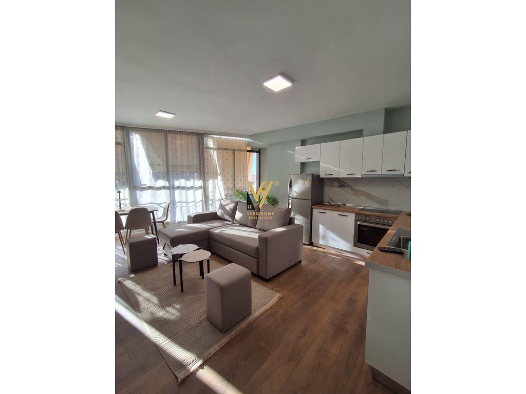 JEPET APARTAMENT 1+1+BLK ME QERA TE SELVIA 65.000 LEKE