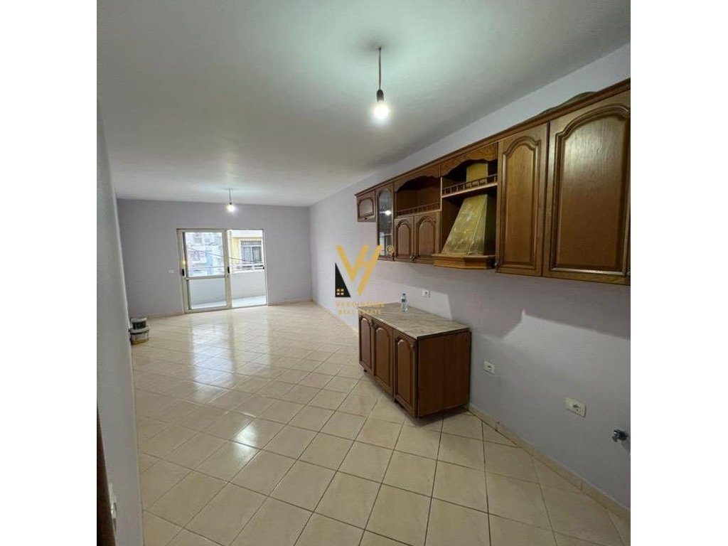 SHITET APARTAMENT 1+1 TE FRESKU 103.000 EURO
