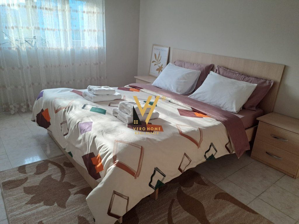 JEPET APARTAMENT 2+1+BLK ME QERA TE IRFAN TOMINI 55.000 LEKE 4