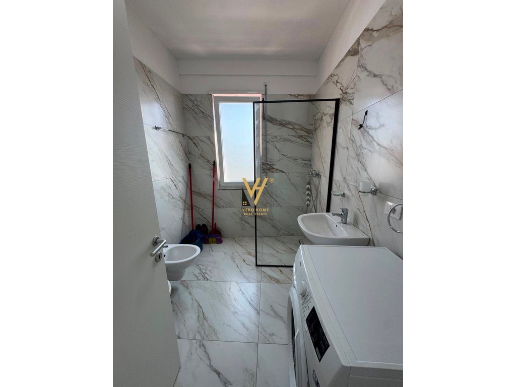 JEPET APARTAMENT 2+1+BLK ME QERA NE PASKUQAN 50.000 LEKE 4