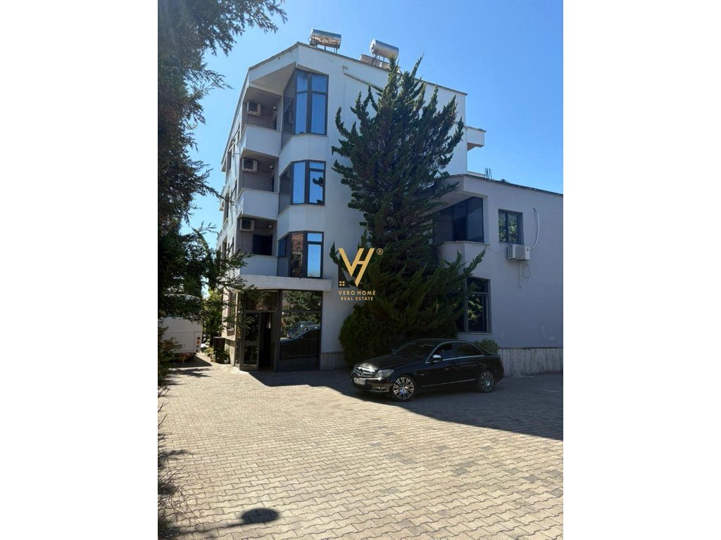 JEPET HOTEL 4 KATESH ME QIRA NE SAUK 10.000 EURO