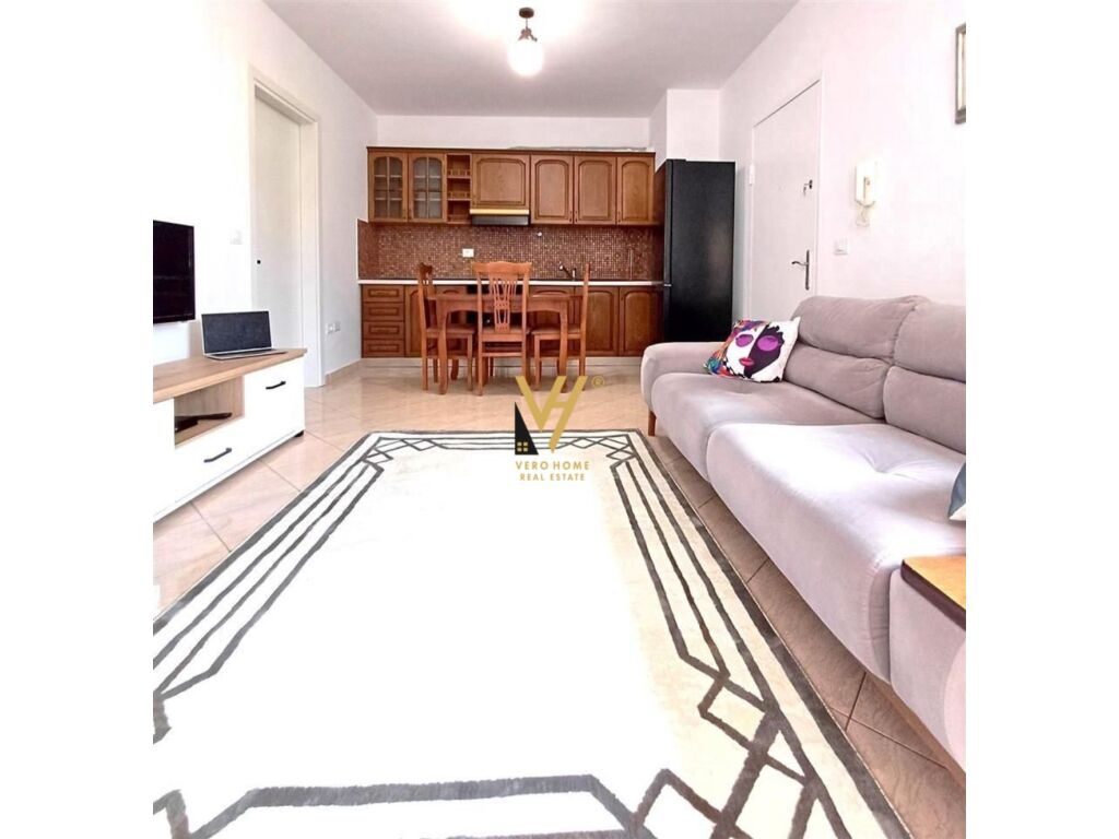 Jepet Apartament 2+1+ballkon me qera te Rruga Irfan Tomini 80 m2 2