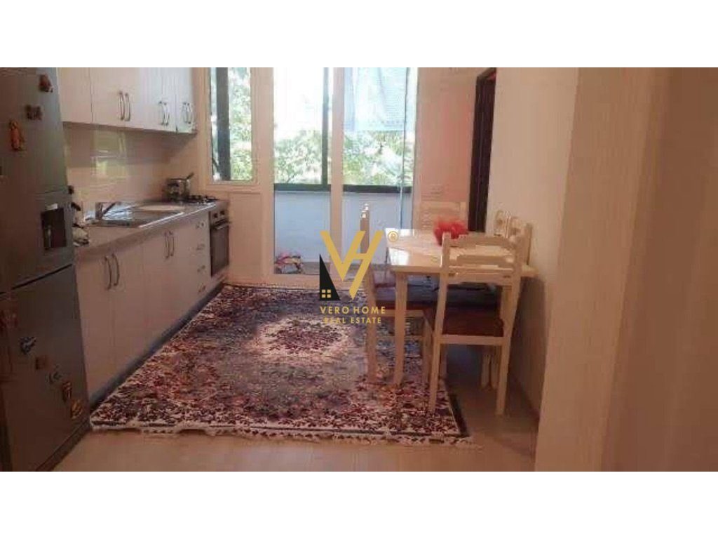 JEPET APARTAMENT 1+1+BLK ME QERA NE VASIL SHANTO 50.000 LEKE 3