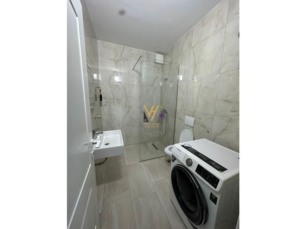 Jepet Apartament 2+1+2 me qera te Selvia 120 m2 4