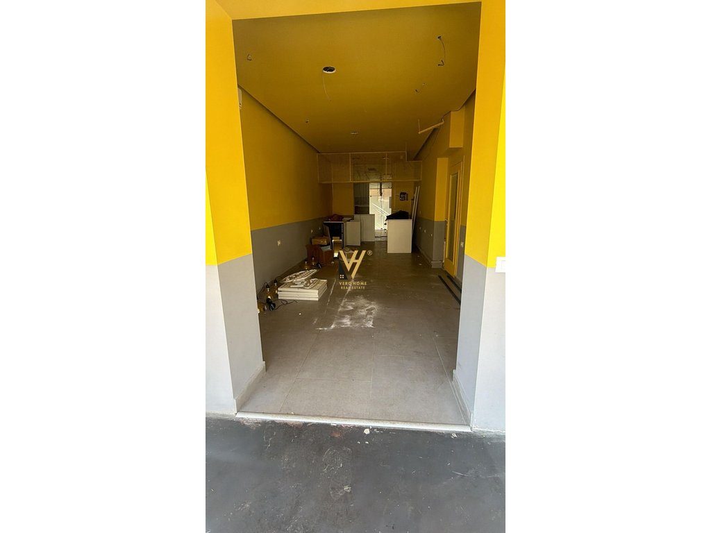 JEPET DYQAN 75 M2 ME QERA TE 21 DHJETORI 200.000 LEKE 1