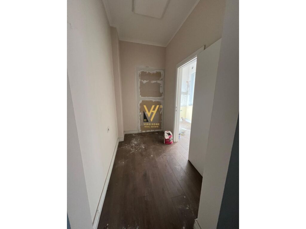 Jepet Zyre me qera te Sheshi Willson 180 m2