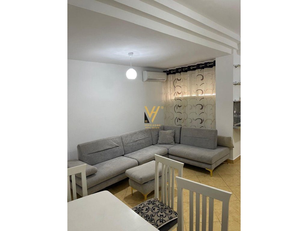 JEPET APARTAMENT 2+1+BLK ME QIRA TE KOPESHTI ZOLOGJIK 550 EURO