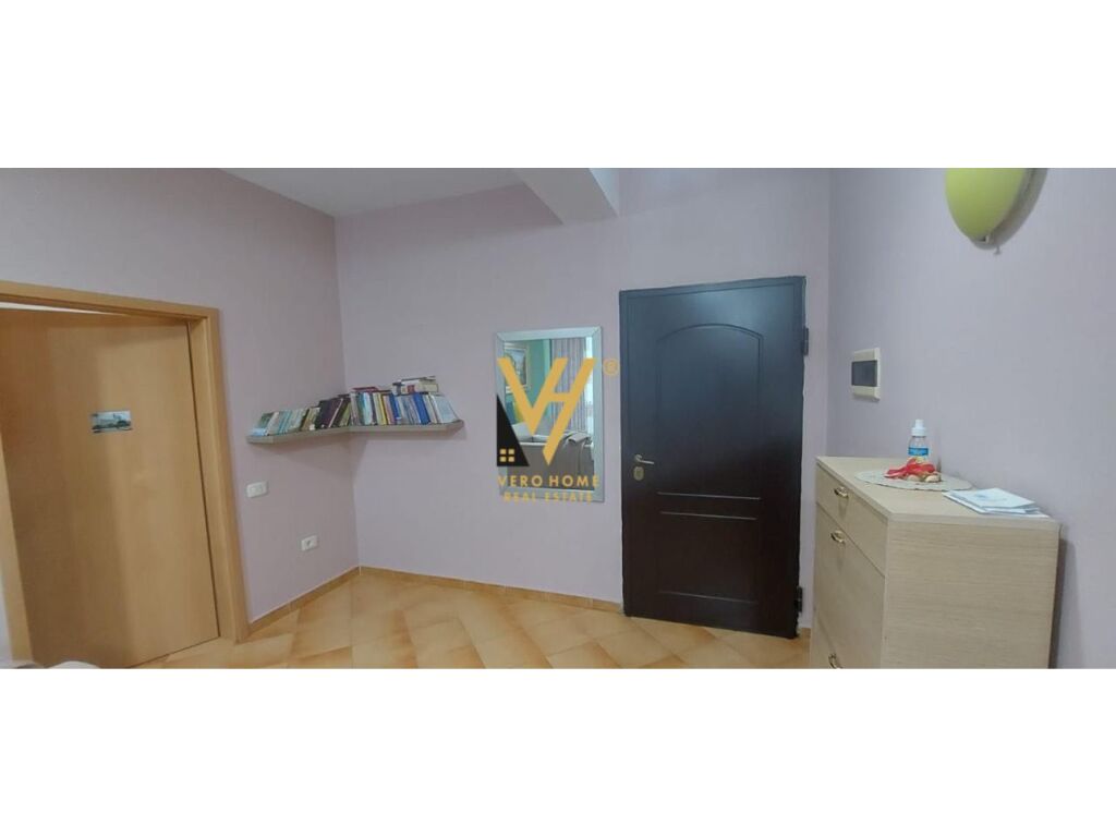 JEPET APARTAMENT 1+1 ME QERA TE RRUGA E KAVAJES 450 EURO 4