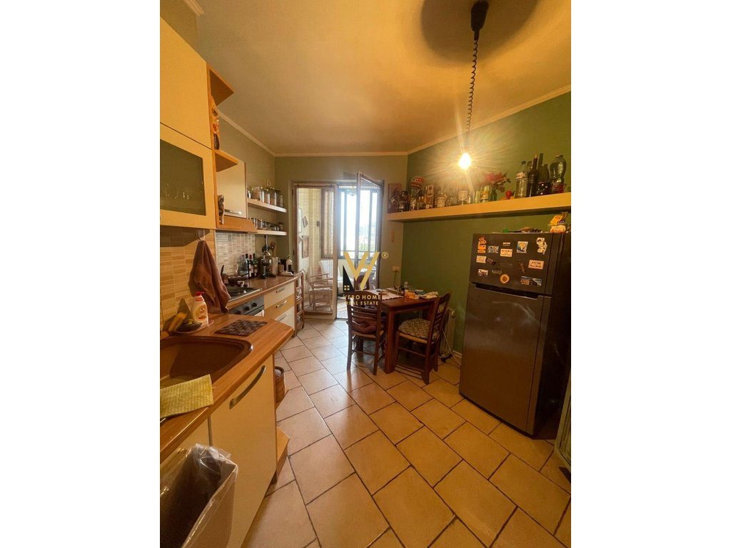 SHITET APARTAMENT 2+1+BLK TE RRUGA E KOSOVAREVE 265.000 EURO 2