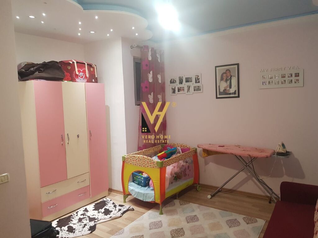Jepet Apartament 2+1+ballkon me qera te Rruga Besim Alla 90 m2 3