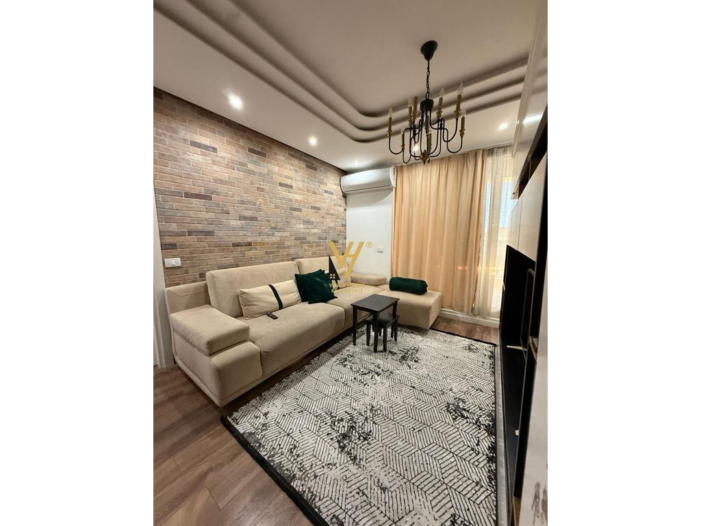 JEPET APARTAMENT 2+1+2+BLK ME QERA TE ISH FUSHA, KOMPLEKSI TURDIU 85.000 LEKE