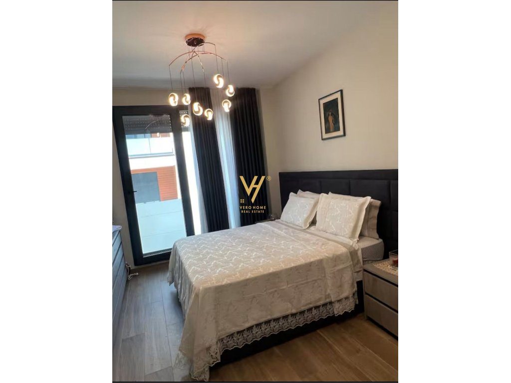 JEPET APARTAMENT 2+1+2 ME QERA TE REZ.SOFIA, LUNDER 1.550 EURO 3