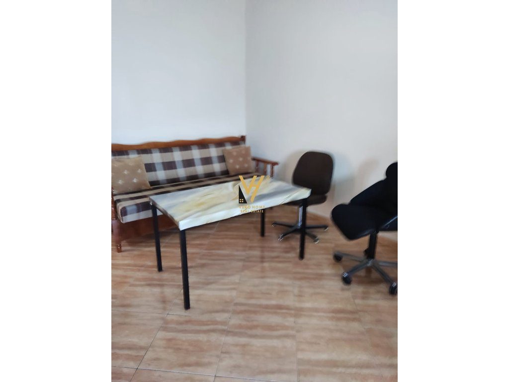 JEPET APARTAMENT 1+1+BLK ME QIRA TE SIRI KODRA 40.000 LEKE