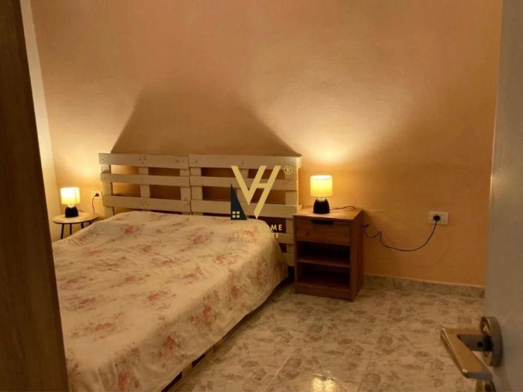 JEPET APARTAMENT 1+1 ME QIRA VASIL SHANTO 45.000 LEKE 3
