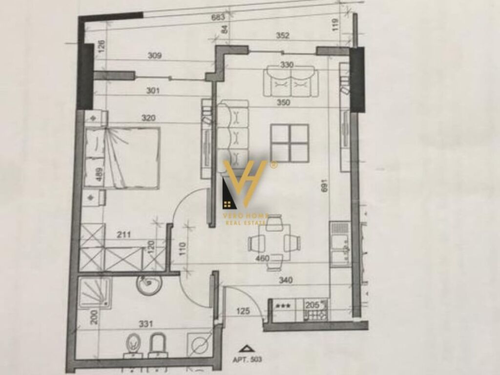 Shitet apartament 1+1 te American 3 71 m2