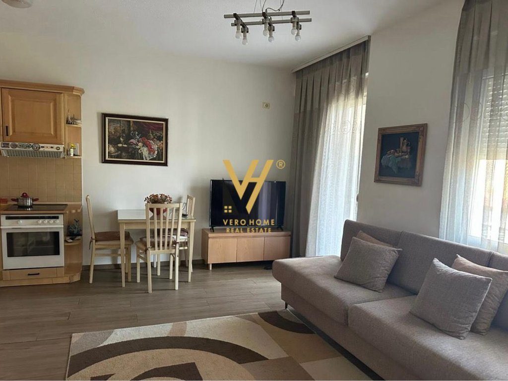 JEPET APARTAMENT 2+1+BLK ME QIRA TE MYSLYM SHYRI 75.000 LEKE 2