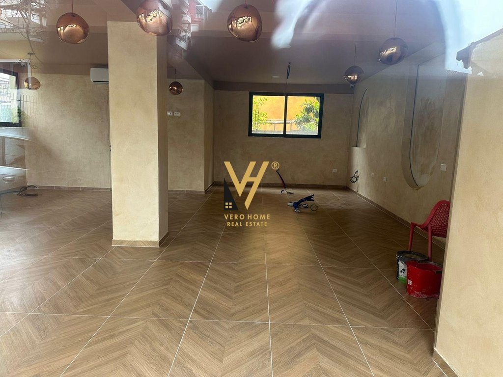 JEPET DYQAN 100 M2 ME QERA NE SELITE 800 EURO 1