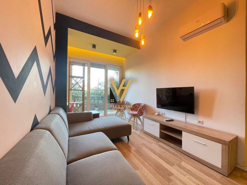 Jepet Apartament 1+1+Verande me qera te Kodra e Diellit 2 , 67 m2