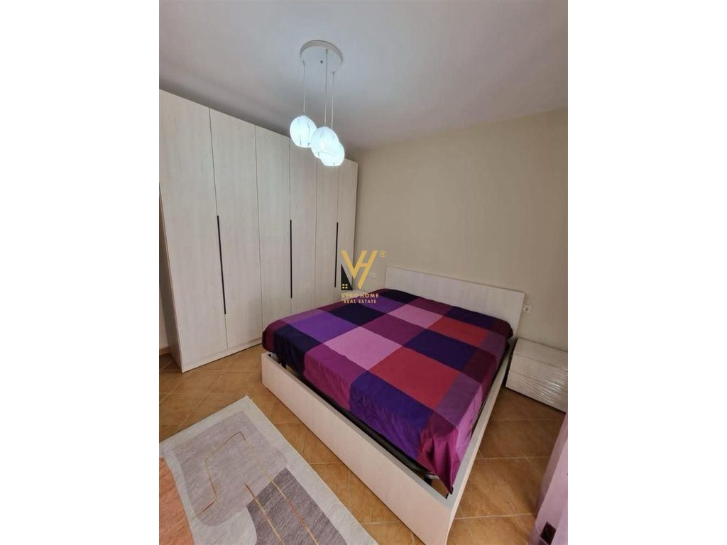JEPET APARTAMENT 2+1+BLK ME QERA NE SELITE 550 EURO 4
