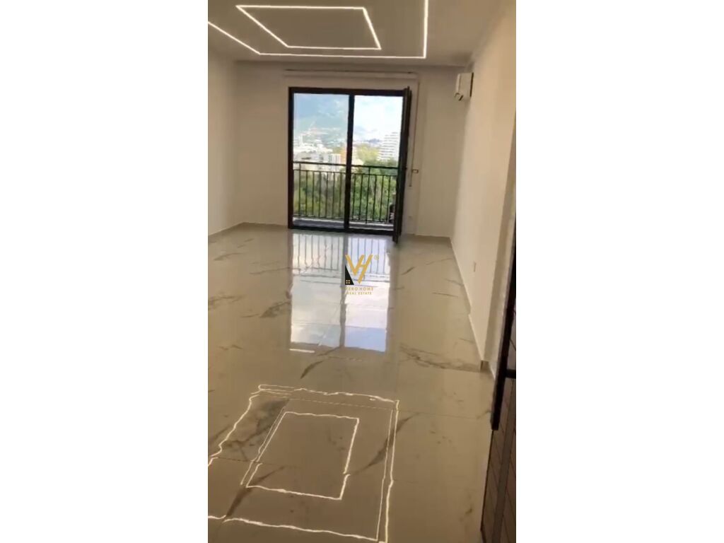Jepet ambjent biznesi me qera te Kodra e Diellit , 75 m2 3