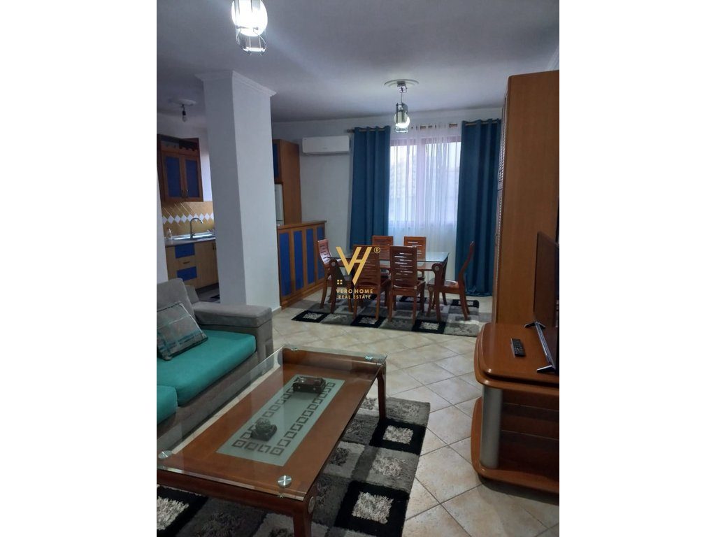 JEPET APARTAMENT 1+1+BLK ME QIRA TE IRFAN TOMINI 50.000 LEKE 2