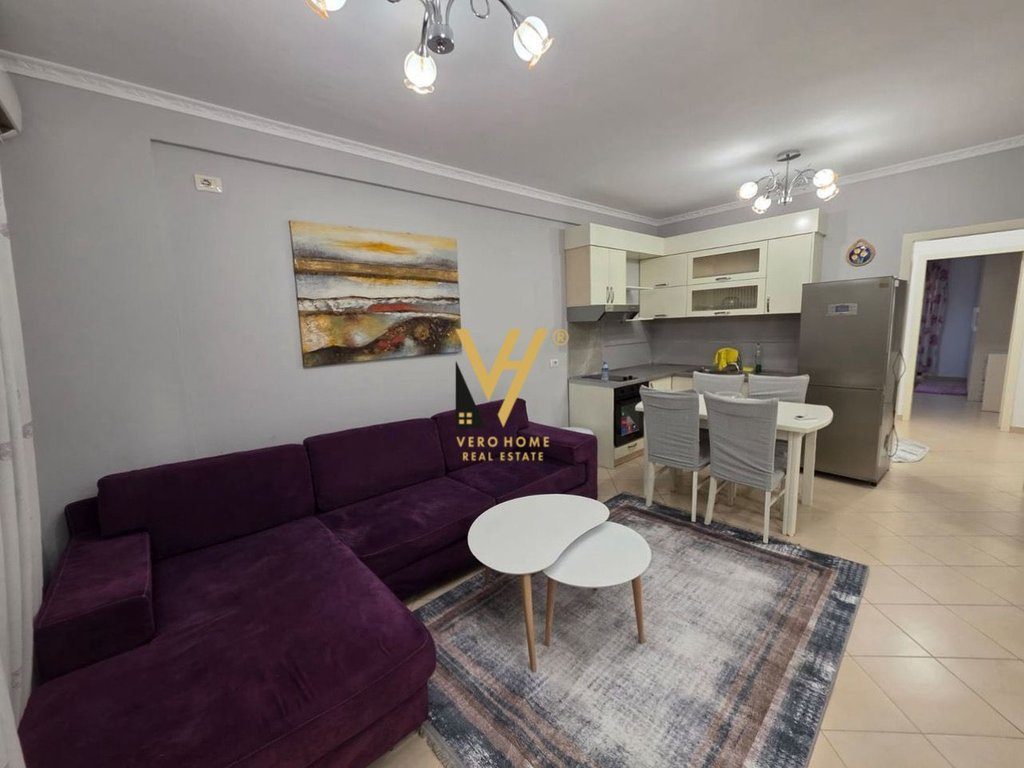 JEPET APARTAMENT 2+1+BLK ME QERA NE YZBERISHT 50.000 LEKE 2