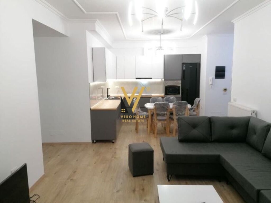 Jepet Apartament 2+1+2+ballkon me qera te Kopshti Zoologjik 120 m2 2