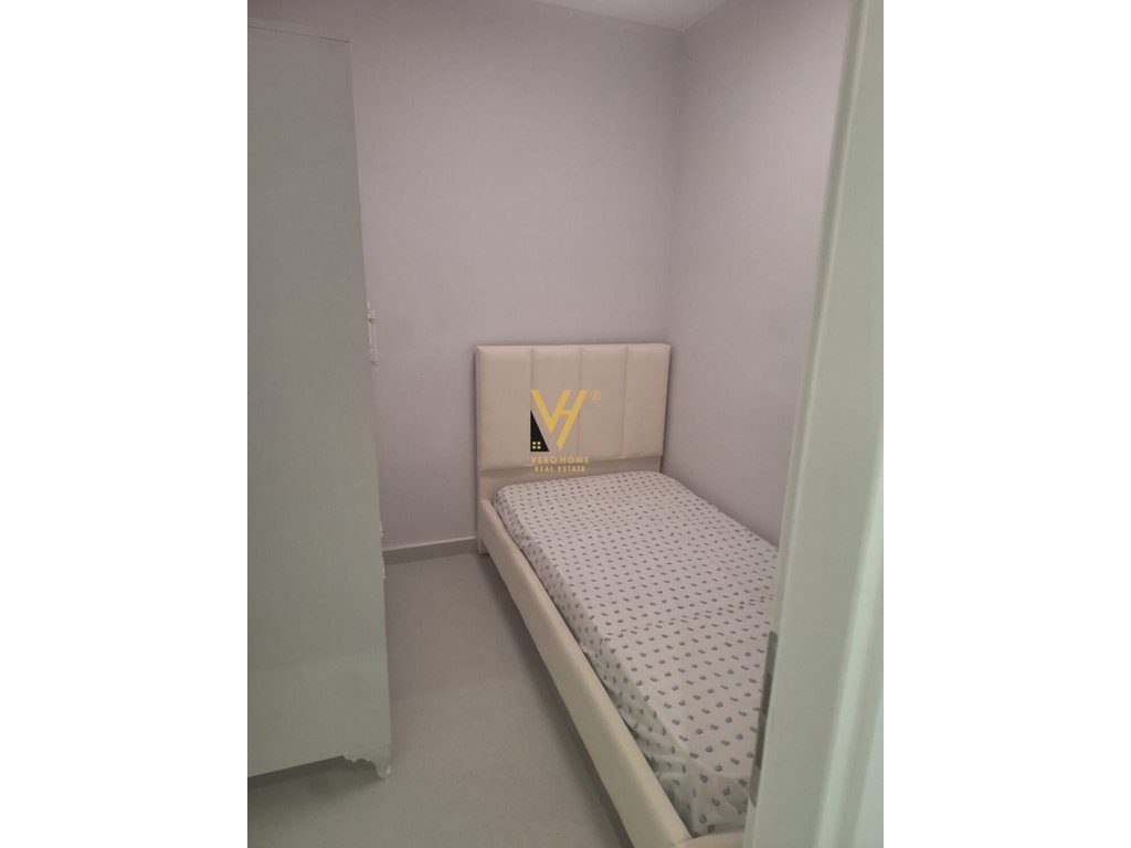 JEPET APARTAMENT 2+1 ME QERA ISH PARKU 600 EURO 4
