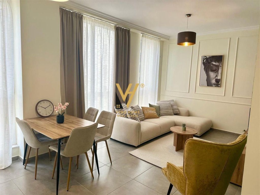 JEPET APARTAMENT 1+1+BLK ME QERA TE BULEVARDI I RI 65.000 LEKE 2