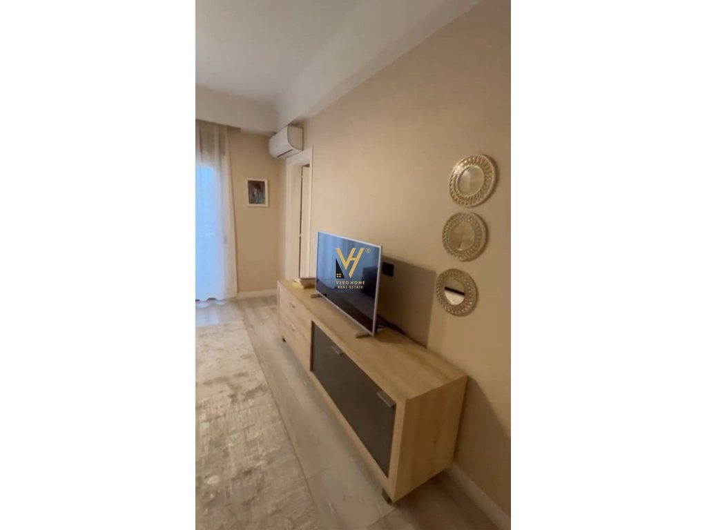SHITET APARTAMENT 1+1+GARSIONERE NE QENDER 340.000 EURO 3
