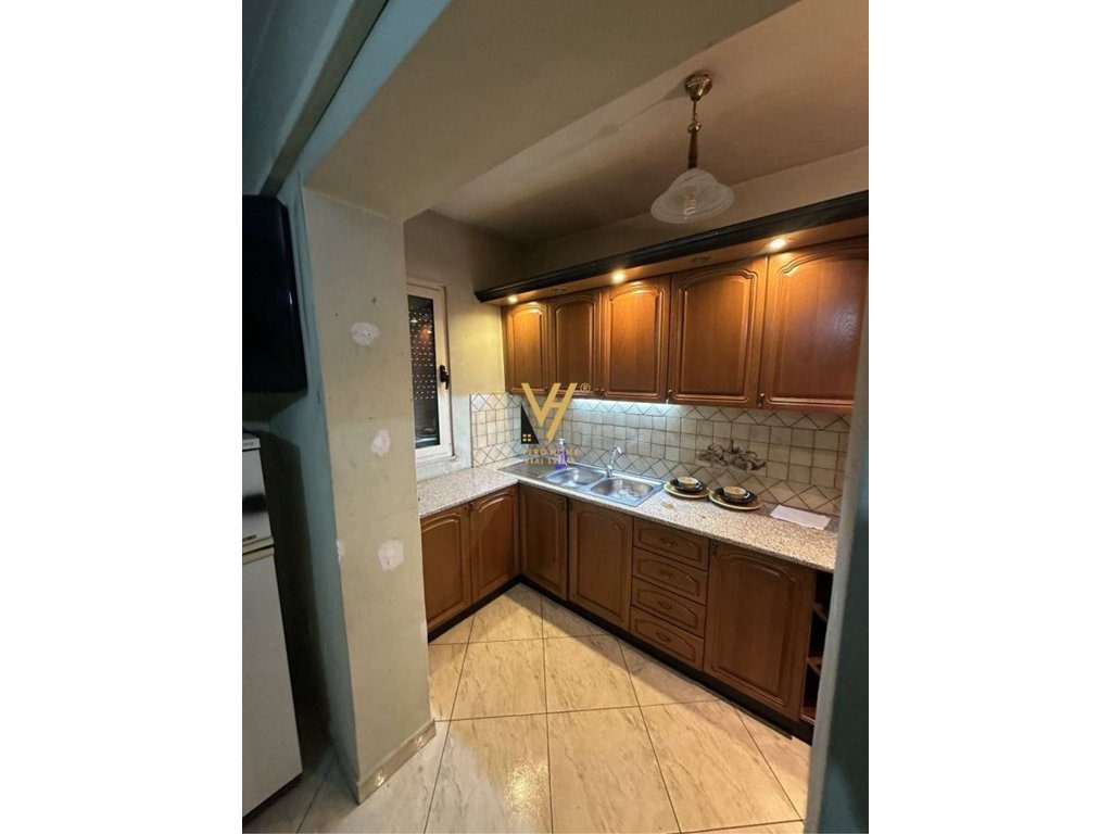 SHITET APARTAMENT 3+1+BLK TE RRUGA IRFAN TOMINI 165.000 EURO 2