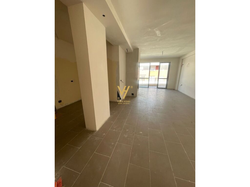 Shitet Apartament 2+1+ballkon te Bulevardi Migjeni 110 m2