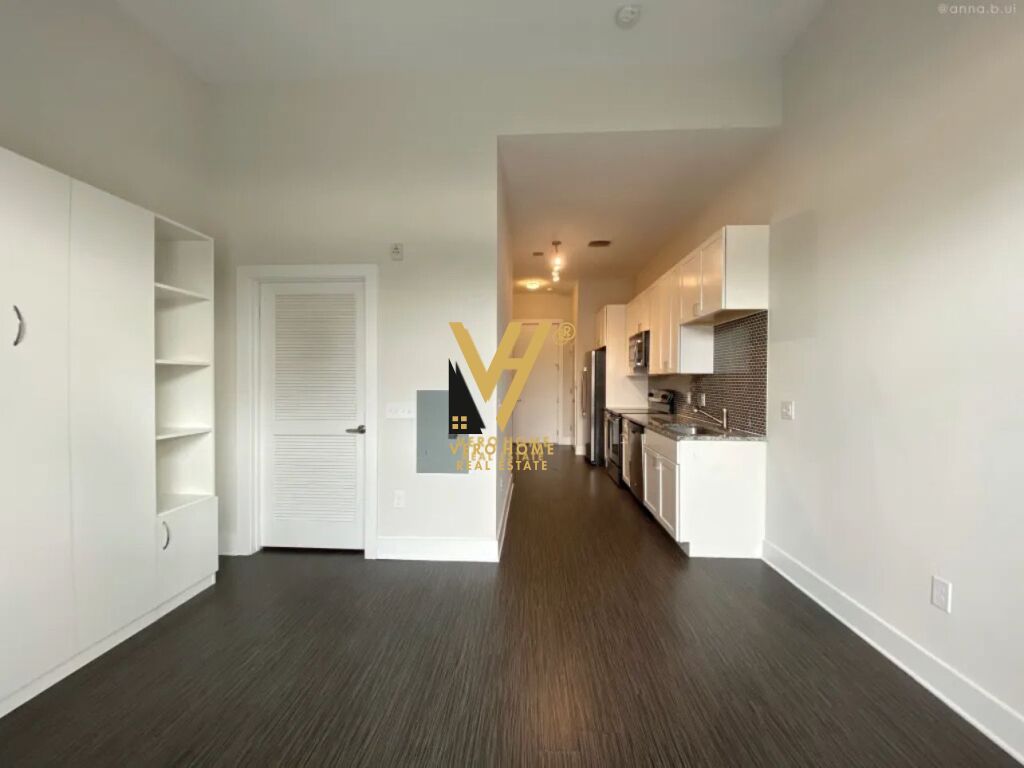 SHITET APARTAMENT 4+1+2 BLK PALLATIT ME SHIGJETA 246.000 EURO