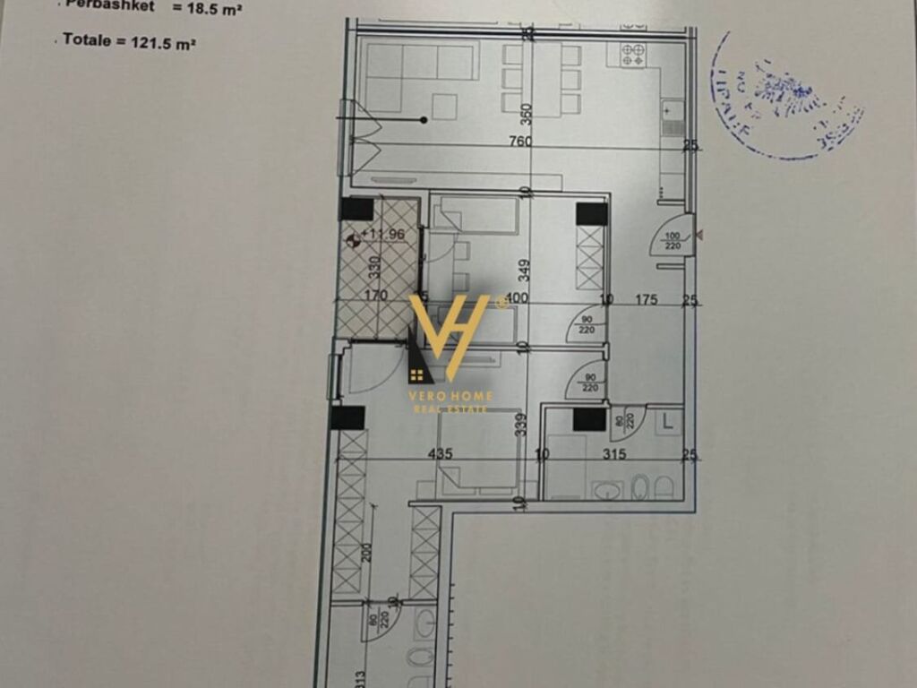 Shitet Apartament 2+1+2 te Rruga Dritan Hoxha 121 m2