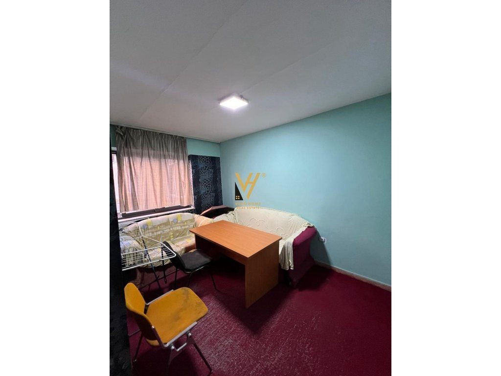 SHITET APARTAMENT 3+1 TE RRUGA FORTUZI 25.000.000 LEKE