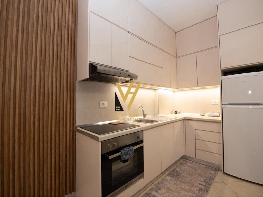 SHITET APARTAMENT 1+1+BLK TE UJI I FTOHTE, VLORE 15.800.000 LEKE 2